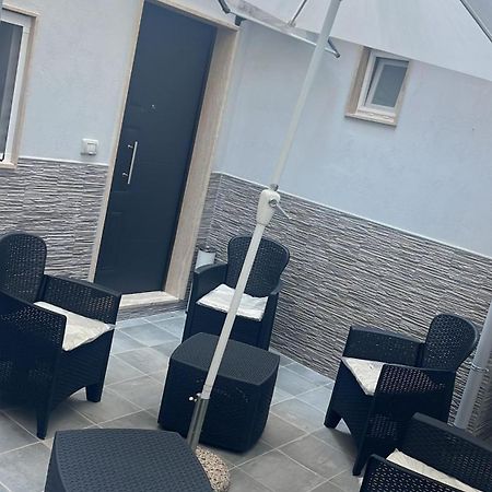 La Dimora Di Angelo 2 Hotel Bari Exterior photo